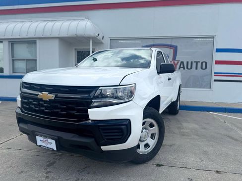 Used 2022 Chevrolet Colorado W/T w/ WT Convenience Package RWD image 3
