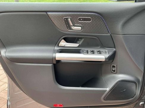 Certified 2025 Mercedes-Benz GLA 250 GLA 250 image 12