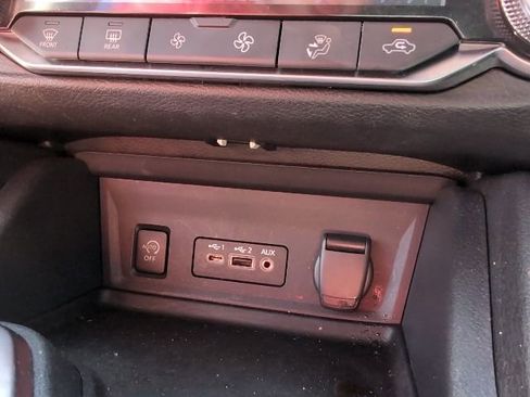 Used 2024 Nissan Sentra SV w/ All-Weather Package image 20