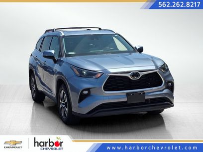 Used 2022 Toyota Highlander XLE