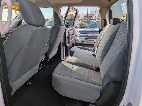 Used 2016 RAM 2500 Tradesman w/ Chrome Appearance Group AWD/4WD image 21