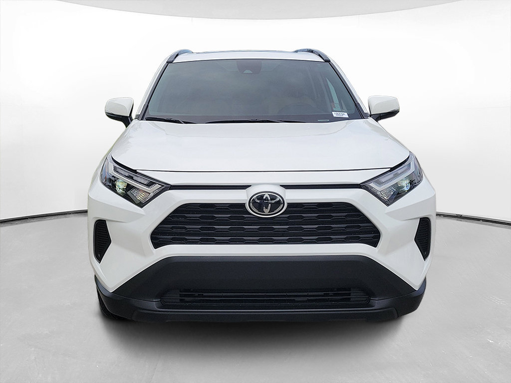 Used 2025 Toyota RAV4 XLE w/ Convenience Package AWD/4WD image 2