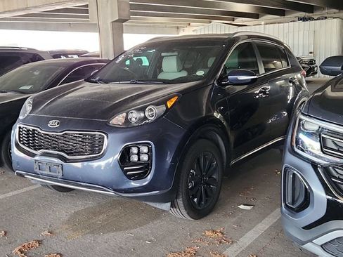 Used 2019 Kia Sportage EX w/ EX Sport Appearance Package AWD/4WD image 3