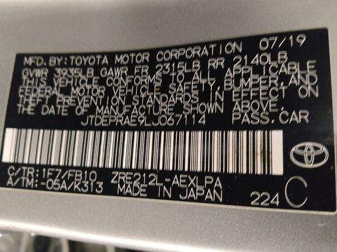 Used 2020 Toyota Corolla LE FWD image 33