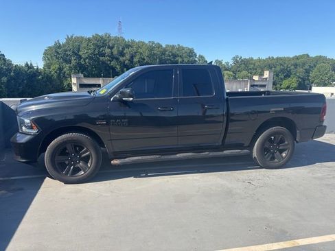 Used 2017 RAM 1500 Sport w/ Black Ram 1500 Sport Group AWD/4WD image 2