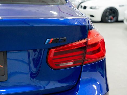 Used 2016 BMW M3 Individual w/ Lighting Package image 9