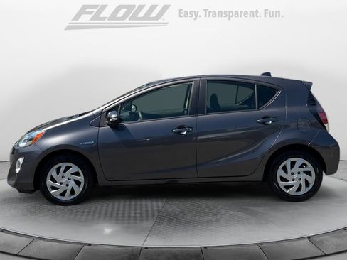 Used 2015 Toyota Prius C Two FWD image 5