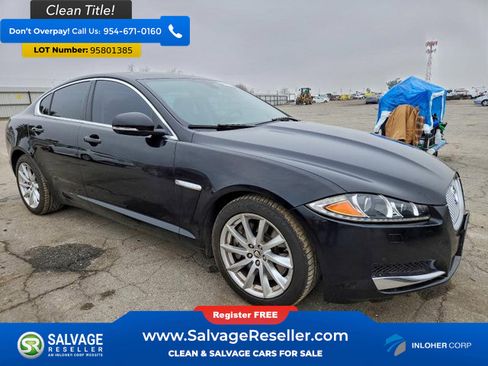 Used 2013 Jaguar XF image 5