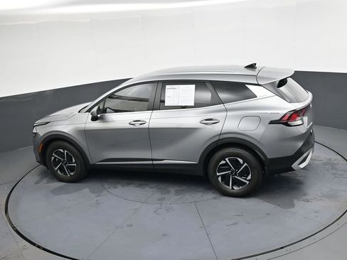 Used 2024 Kia Sportage LX image 31