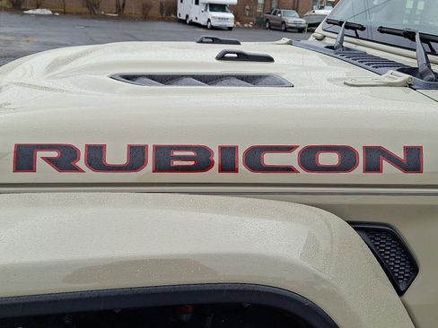 Used 2022 Jeep Gladiator Rubicon w/ LED Lighting Group image 30