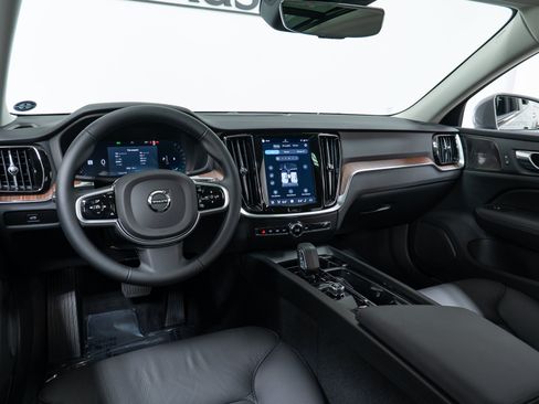 New 2026 Volvo V60 B5 Cross Country Plus w/ Climate Package AWD/4WD image 16