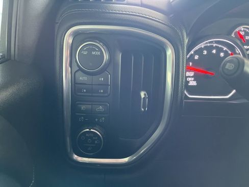 Used 2020 Chevrolet Silverado 1500 LTZ w/ LTZ Premium Package image 29