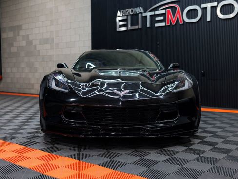 Used 2019 Chevrolet Corvette Z06 w/ Z07 Performance Package RWD image 11