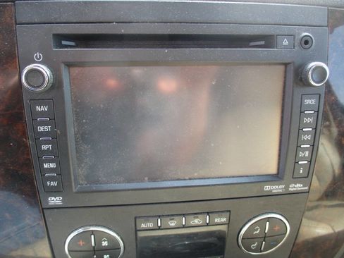 Used 2012 GMC Yukon Denali image 30