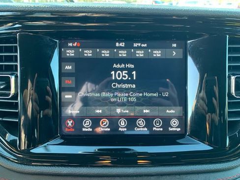 Certified 2024 Dodge Durango GT w/ Blacktop Package image 27