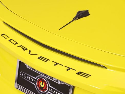 Used 2025 Chevrolet Corvette Stingray Premium Cpe w/ Stealth Interior Trim Package image 73