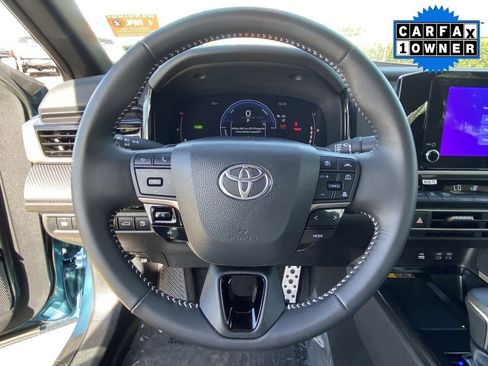 Certified 2026 Toyota Camry SE w/ Convenience Package image 25