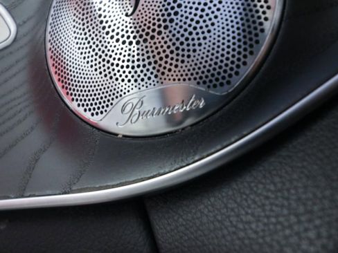 Used 2017 Mercedes-Benz C 300 4MATIC Sedan image 15