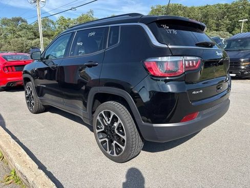 Used 2018 Jeep Compass Limited w/ Navigation Group AWD/4WD image 8