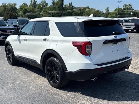 Used 2022 Ford Explorer ST-Line w/ Class IV Trailer Tow Package AWD/4WD image 5