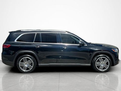 Used 2026 Mercedes-Benz GLS 450 4MATIC image 6