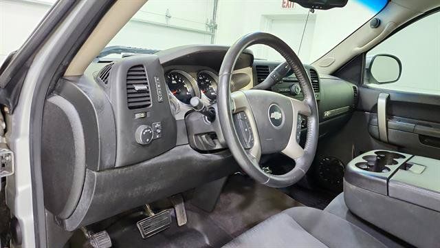 Used 2012 Chevrolet Silverado 1500 LT RWD image 10