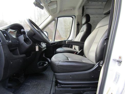 Used 2017 RAM ProMaster 2500 image 11
