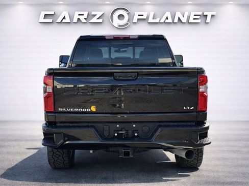 Used 2021 Chevrolet Silverado 2500 LTZ w/ Carhartt Edition AWD/4WD image 4