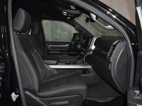 Certified 2019 RAM 1500 Big Horn AWD/4WD image 33