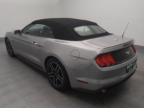 Used 2020 Ford Mustang Premium RWD image 5