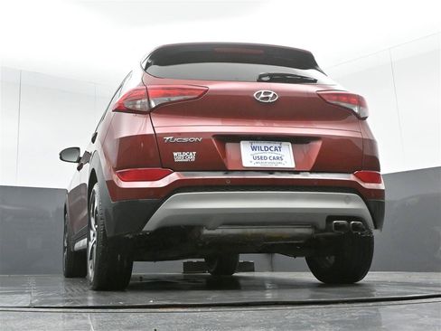 Used 2018 Hyundai Tucson Value w/ Cargo Package FWD image 34