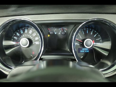 Used 2014 Ford Mustang GT w/ Equipment Group 301A image 18