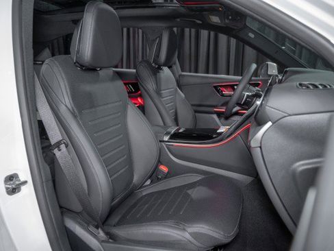 New 2026 Mercedes-Benz GLC 350e 4MATIC image 13