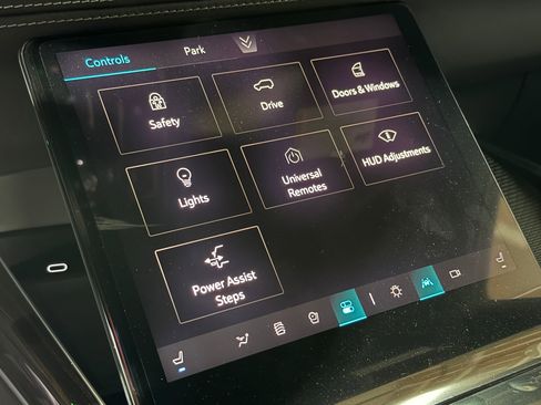 New 2026 Cadillac Escalade ESV Luxury image 32