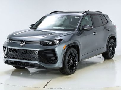 New 2026 Volkswagen Tiguan SE R-Line