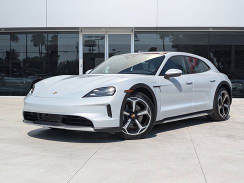 New 2025 Porsche Taycan 4 Cross Turismo AWD/4WD image 1