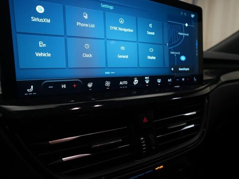 Used 2025 Ford Escape ST-Line w/ Tech Pack #1 image 20