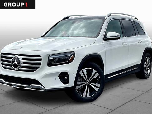 Used 2025 Mercedes-Benz GLB 250 image 1
