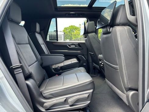 New 2026 GMC Yukon Denali w/ Denali Reserve Package AWD/4WD image 41