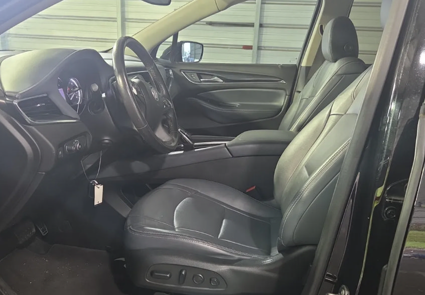 Used 2021 Buick Enclave Premium w/ Sun and Sites Package FWD image 5