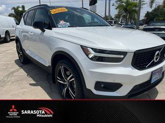 Used 2021 Volvo XC40 T5 R-Design w/ Climate Package AWD/4WD video 1