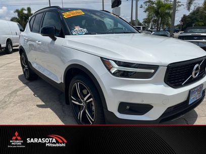 Used 2021 Volvo XC40 T5 R-Design w/ Climate Package