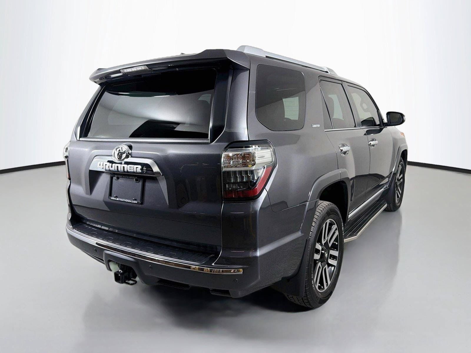 Used 2021 Toyota 4Runner Limited AWD/4WD image 5