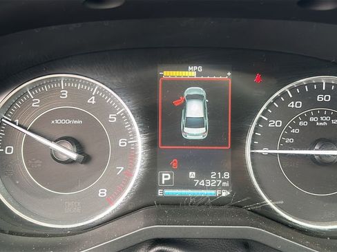 Used 2018 Subaru Impreza 2.0i Limited w/ 50th Anniversary Edition AWD/4WD image 17