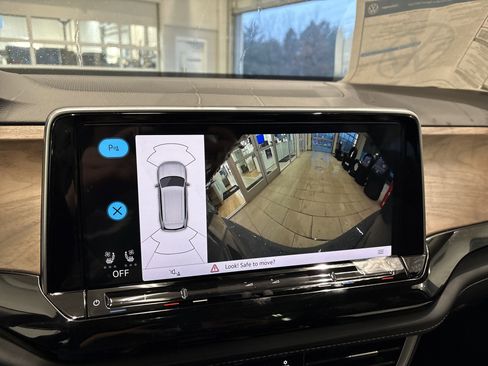 New 2026 Volkswagen Atlas SE image 31