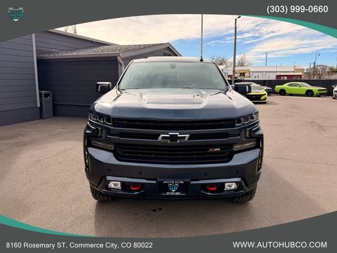 Used 2020 Chevrolet Silverado 1500 LT Trail Boss image 3