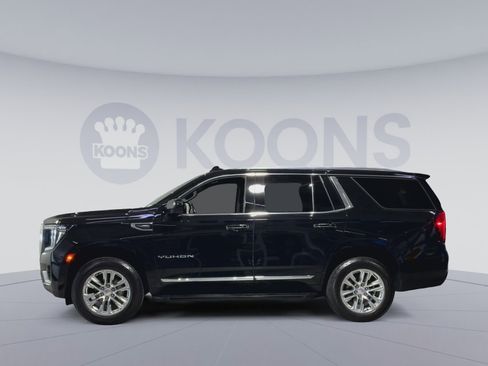 Used 2023 GMC Yukon SLT AWD/4WD image 7