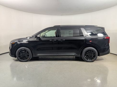 New 2026 Kia Carnival SX w/ SX Dark Edition Package FWD image 4