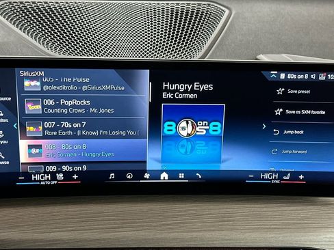 Used 2025 BMW 230i 230i w/ Premium Package image 17