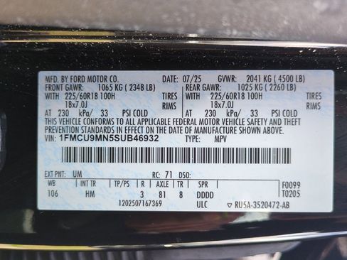 Used 2025 Ford Escape ST-Line image 35